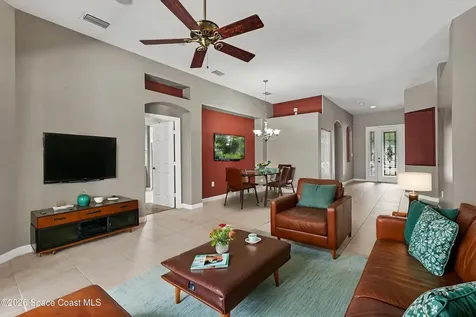348 Gardendale Circle SE Palm Bay FL 32909