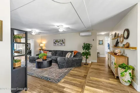 914 Bluewater Drive Indian Harbour Beach FL 32937