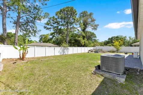 941 Century Avenue SE Palm Bay FL 32909