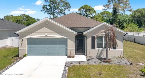 941 Century Avenue SE Palm Bay FL 32909