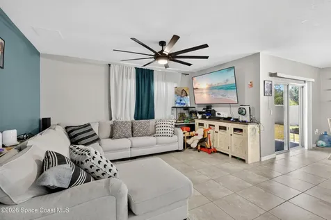 941 Century Avenue SE Palm Bay FL 32909