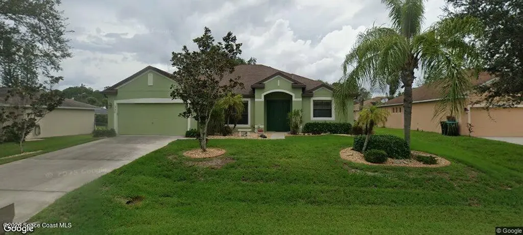 335 Fuller Street SE Palm Bay FL 32909