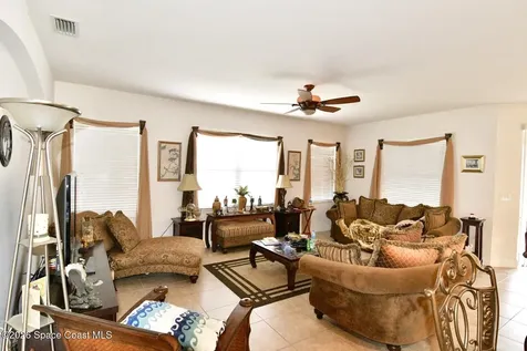 335 Fuller Street SE Palm Bay FL 32909