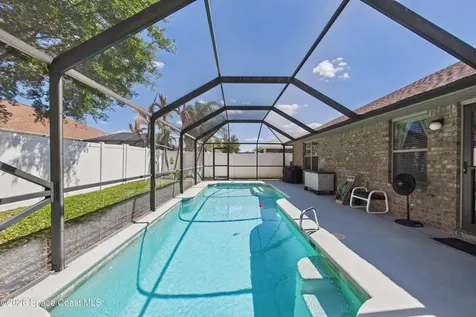 1366 Alaqua Way Melbourne FL 32904