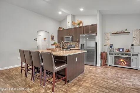 595 Lang Road SW Palm Bay FL 32908