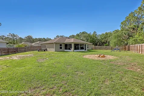 595 Lang Road SW Palm Bay FL 32908