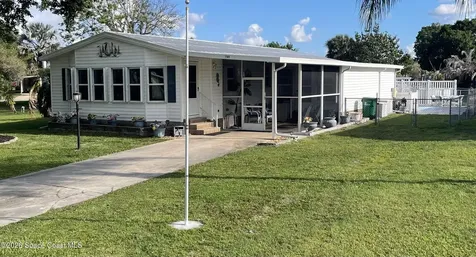706 Lantania Drive Barefoot Bay FL 32976