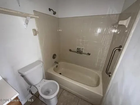 2913 Pinewood Drive NE Palm Bay FL 32905