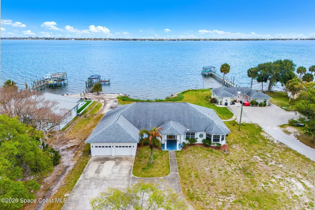 2729 Pineapple Avenue Melbourne FL 32935