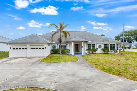 2729 Pineapple Avenue Melbourne FL 32935