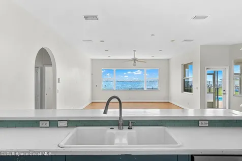 2729 Pineapple Avenue Melbourne FL 32935