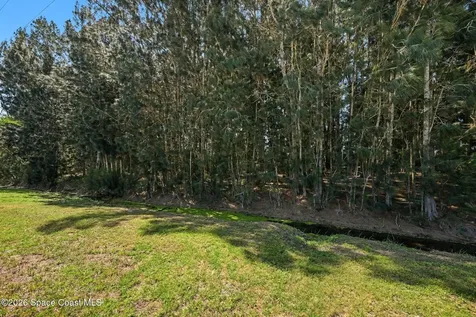 421 Papaya Circle Barefoot Bay FL 32976