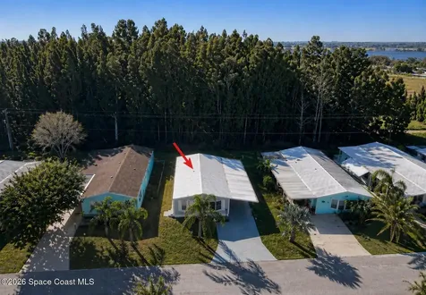 421 Papaya Circle Barefoot Bay FL 32976