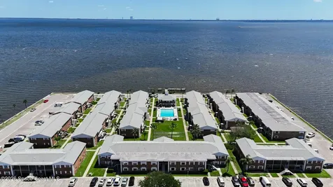190 E Olmstead Drive Titusville FL 32780