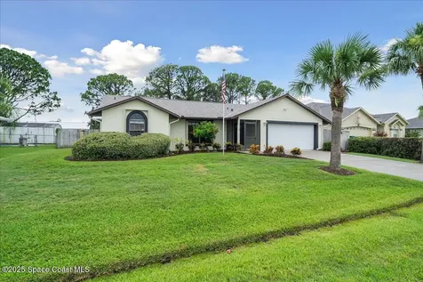 1708 Nanton Street NW Palm Bay FL 32907