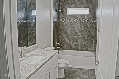 948 Wheatley Street SE Palm Bay FL 32909