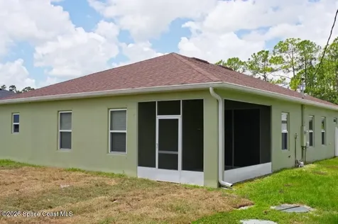 948 Wheatley Street SE Palm Bay FL 32909