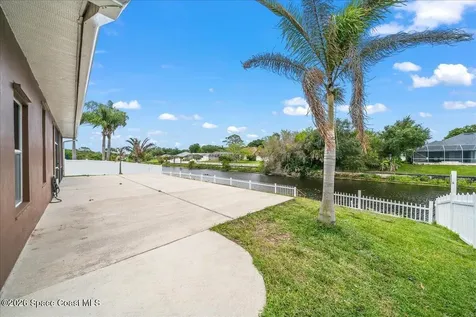 162 Concha Drive Sebastian FL 32958