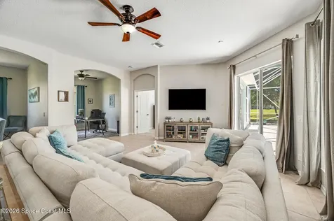 230 Ridgemont Circle SE Palm Bay FL 32909