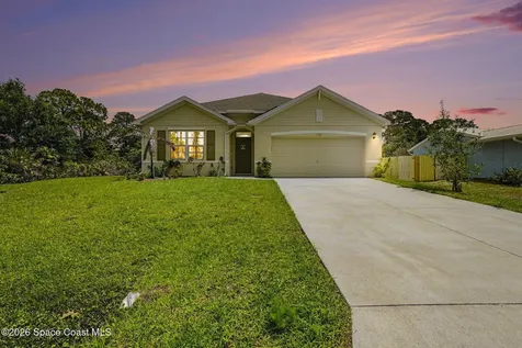 1563 Leeward Avenue SE Palm Bay FL 32909