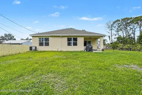 1563 Leeward Avenue SE Palm Bay FL 32909