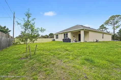 1563 Leeward Avenue SE Palm Bay FL 32909