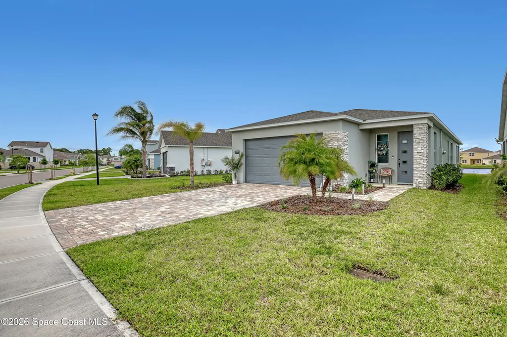 1277 Canfield Circle SE Palm Bay FL 32909