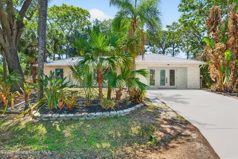 713 Gibbons Road SW Palm Bay FL 32908