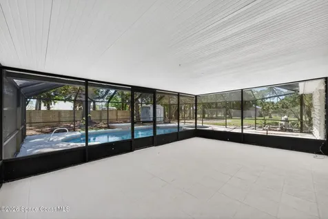 713 Gibbons Road SW Palm Bay FL 32908