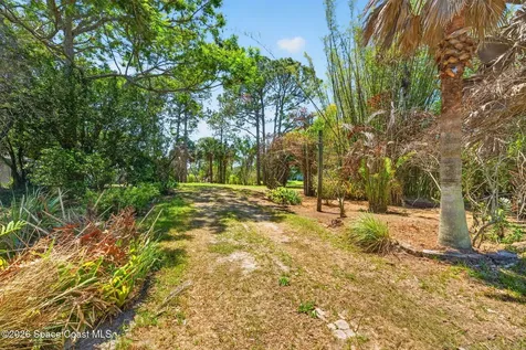713 Gibbons Road SW Palm Bay FL 32908
