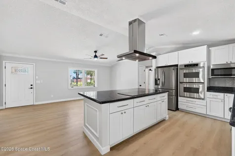 713 Gibbons Road SW Palm Bay FL 32908