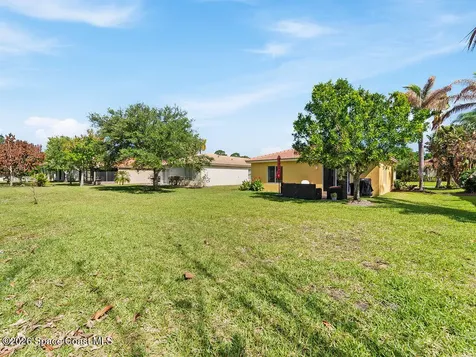 4139 56th Lane Vero Beach FL 32967
