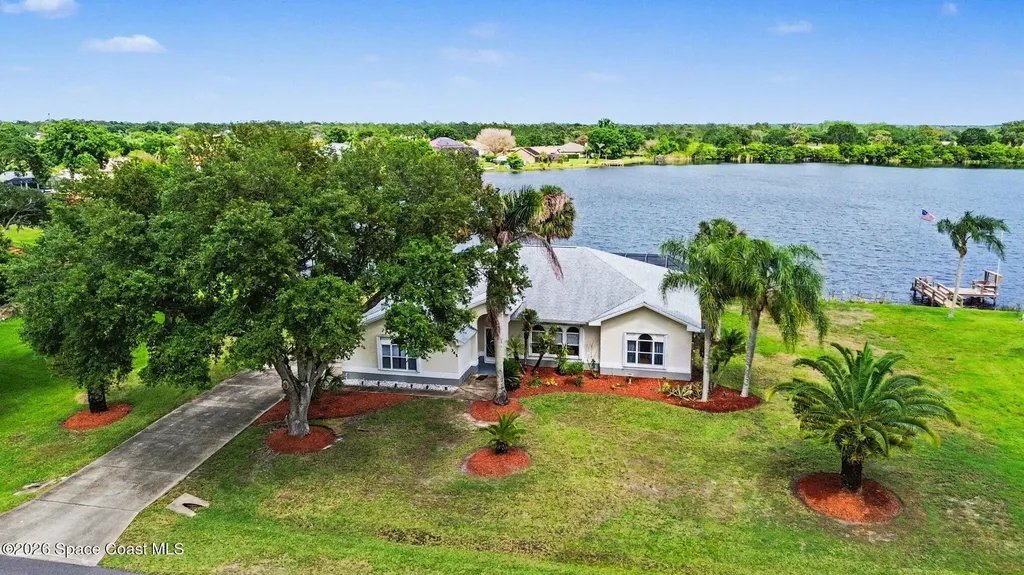 345 Lake View Lane Palm Bay FL 32909