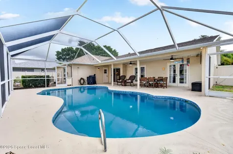 1386 York Circle Melbourne FL 32904