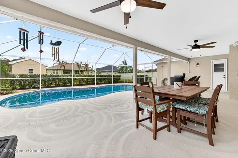 1386 York Circle Melbourne FL 32904