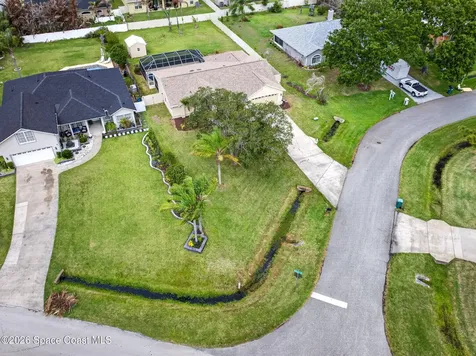 1386 York Circle Melbourne FL 32904