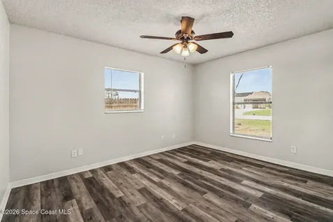 427 Frankford Avenue NW Palm Bay FL 32907
