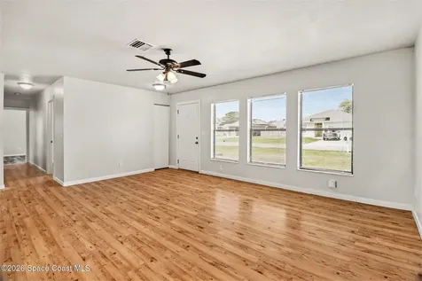 427 Frankford Avenue NW Palm Bay FL 32907
