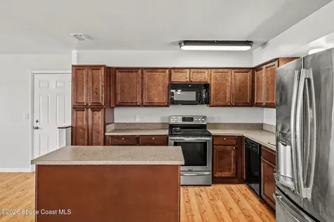 427 Frankford Avenue NW Palm Bay FL 32907