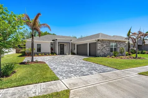 4365 Negal Circle Melbourne FL 32901