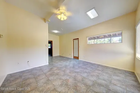 1016 S Park Avenue Titusville FL 32780