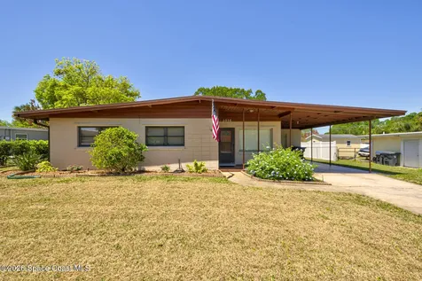 1016 S Park Avenue Titusville FL 32780