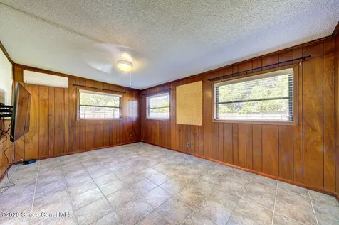 1016 S Park Avenue Titusville FL 32780