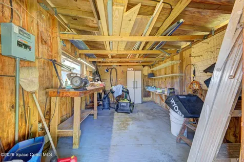 1016 S Park Avenue Titusville FL 32780