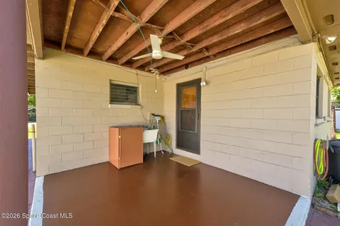 1016 S Park Avenue Titusville FL 32780