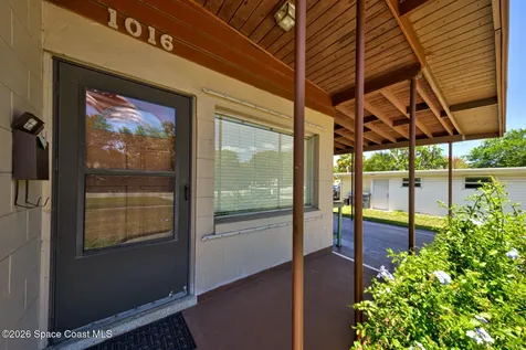 1016 S Park Avenue Titusville FL 32780