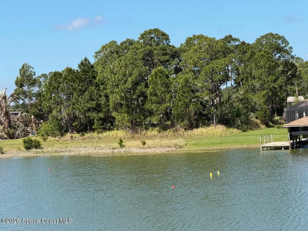 2515 Stillwater Lakes Drive SW Palm Bay FL 32908