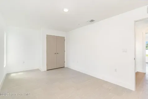 1635 Par Street NE Palm Bay FL 32905