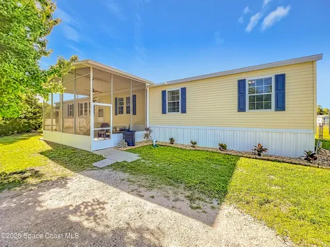 9040 Mercury Drive St. Cloud FL 34773
