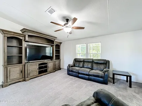 9040 Mercury Drive St. Cloud FL 34773
